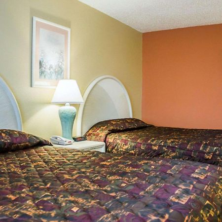 Rodeway Inn & Suites Haines City Ngoại thất bức ảnh